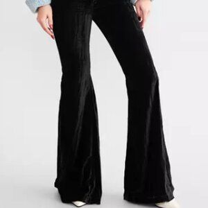 Wrangler Retro Women's Black Velvety High Rise Flare Leg Jeans